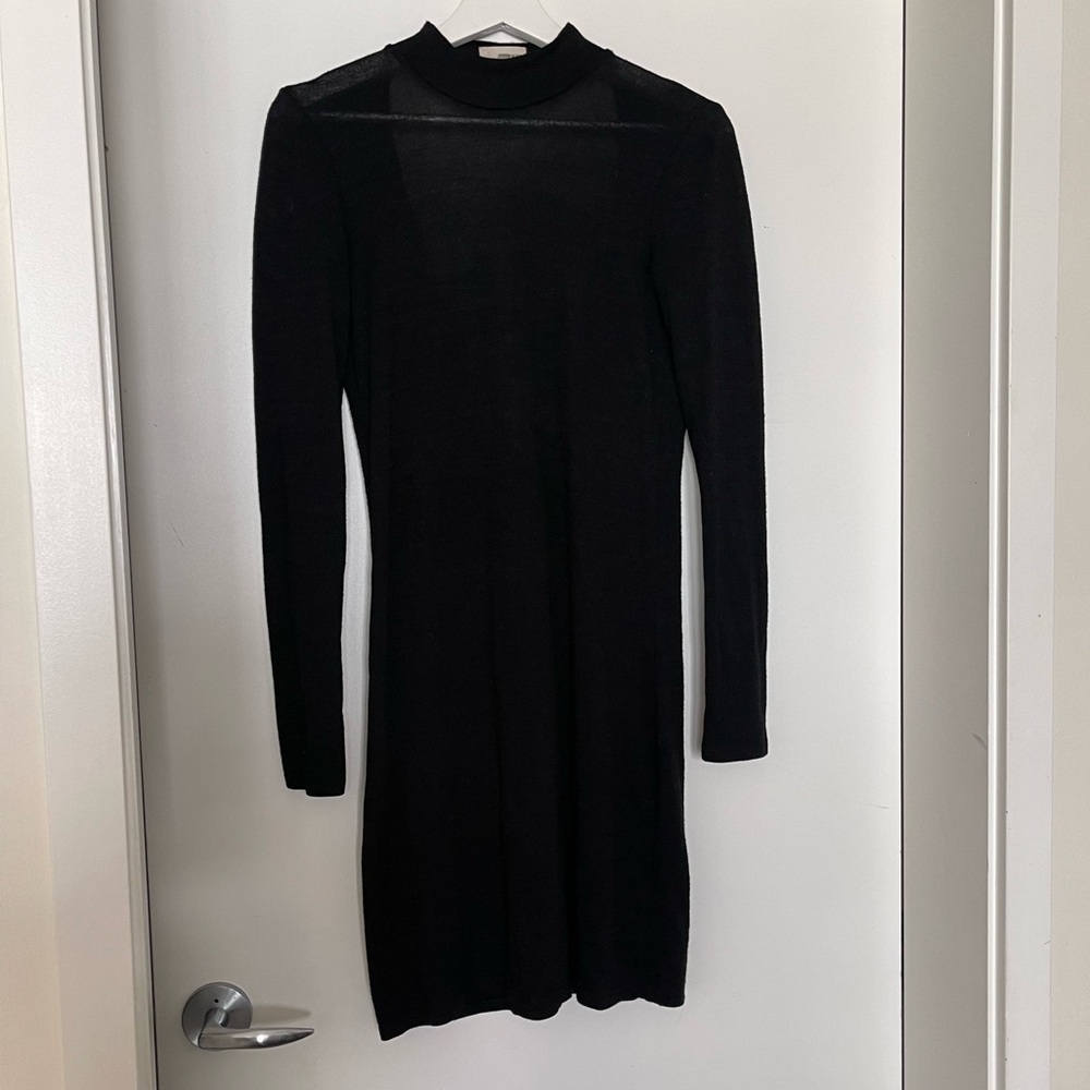 Black long sleeve dress
